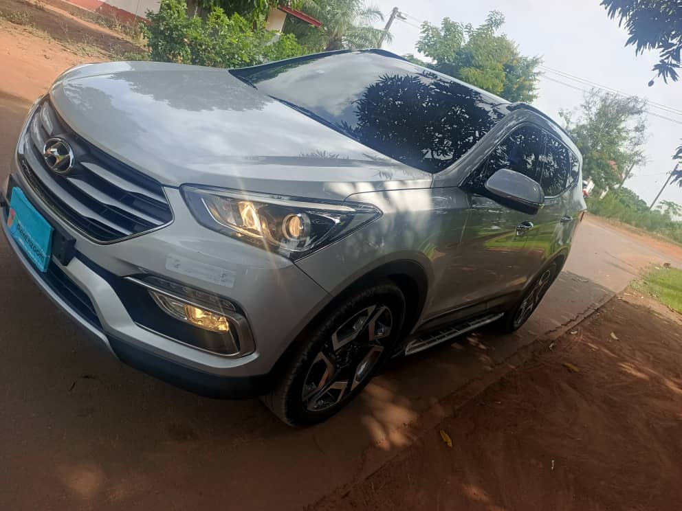 Hyundai Santa Fe 2017