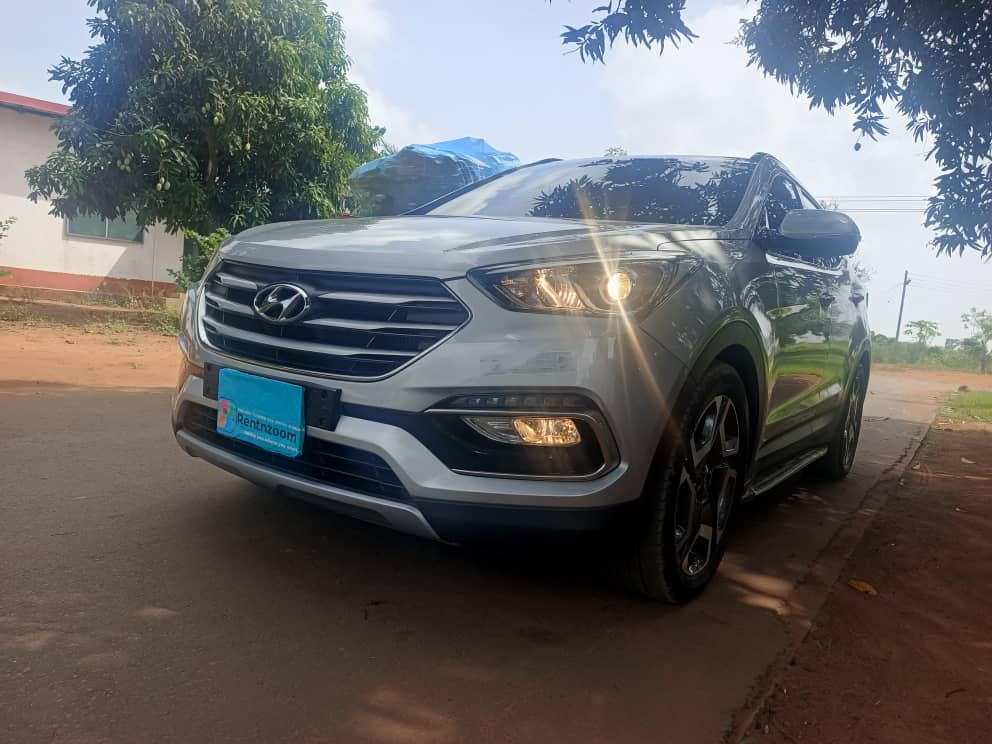Hyundai Santa Fe 2017
